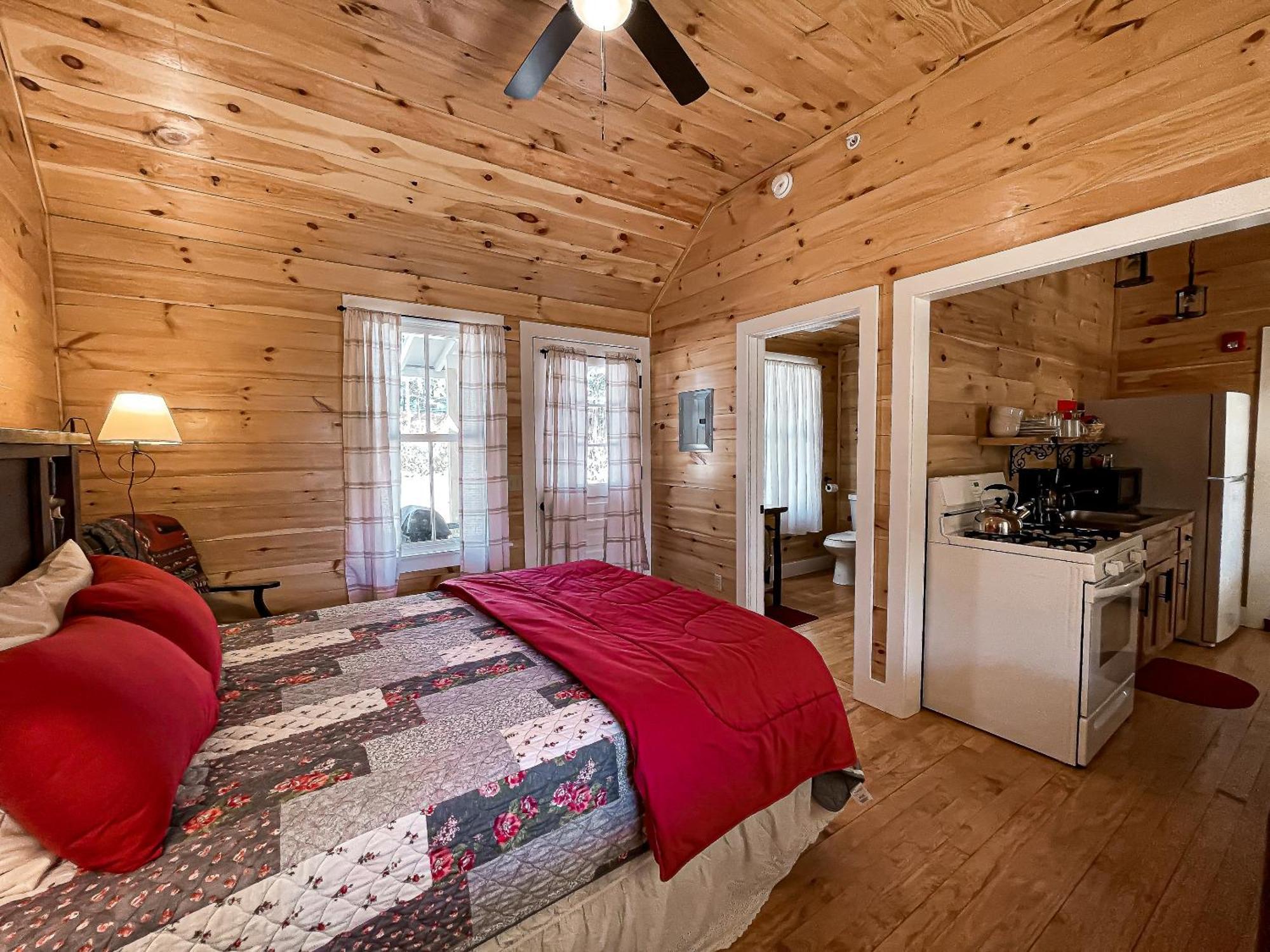 Hotel White Pine Camp Paul Smiths Zimmer foto